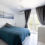 Spacious 2-bedroom With Free Parking *