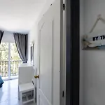 Spacious 2-bedroom With Free Parking *