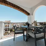 Spacious 2-bedroom With Free Parking
