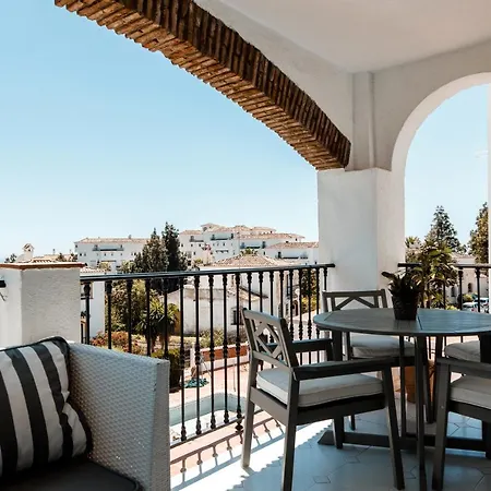 Apartment Spacious 2-bedroom With Free Parking